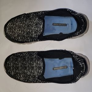 Sketchers Memory Foam Black White  10